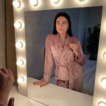 Жіноча велюрова піжама BO.Brand з поясом та штанами - Зображення 6