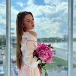 Жіноча сорочка на ґудзиках для дому та відпочинку, колір білий