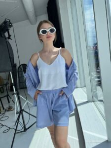 Жіночий льняний костюм BO.Brand (сорочка та шорти) - Зображення 4