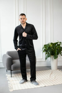 Чоловіча велюрова піжама BO.Brand чорний колір - Зображення 6