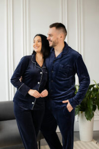 Парні піжами BO.Brand, сорочка та штани з кишенями, колір синій - Зображення 16