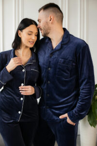 Парні піжами BO.Brand, сорочка та штани з кишенями, колір синій - Зображення 17