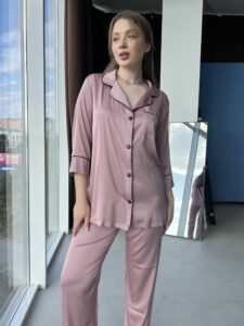 Піжама жіноча BO.Brand шовкова (із поясом та штанами) - Зображення 4