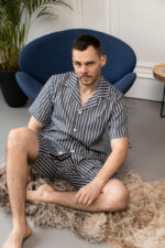 Чоловіча піжама BO.Brand, котон (сорочка на ґудзиках та шорти з кишенями, смужка графіт) - Зображення 6