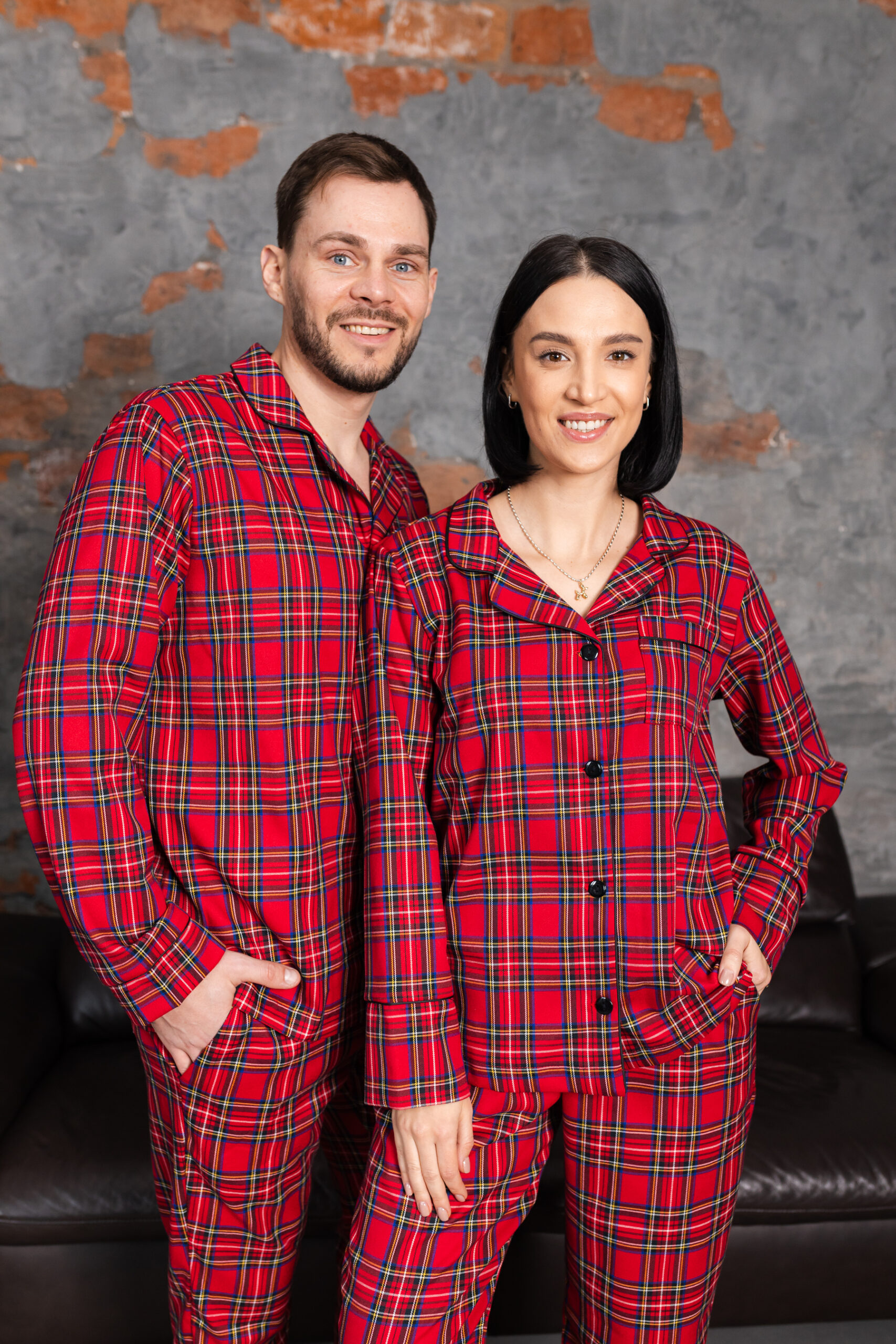 img_8521-scaled Сімейні піжами BO.Brand червоні у клітинку (чоловіча та жіноча піжами, котон) - Зображення 1