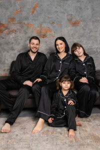 Дитяча шовкова піжама BO.Brand чорний колір - Зображення 3