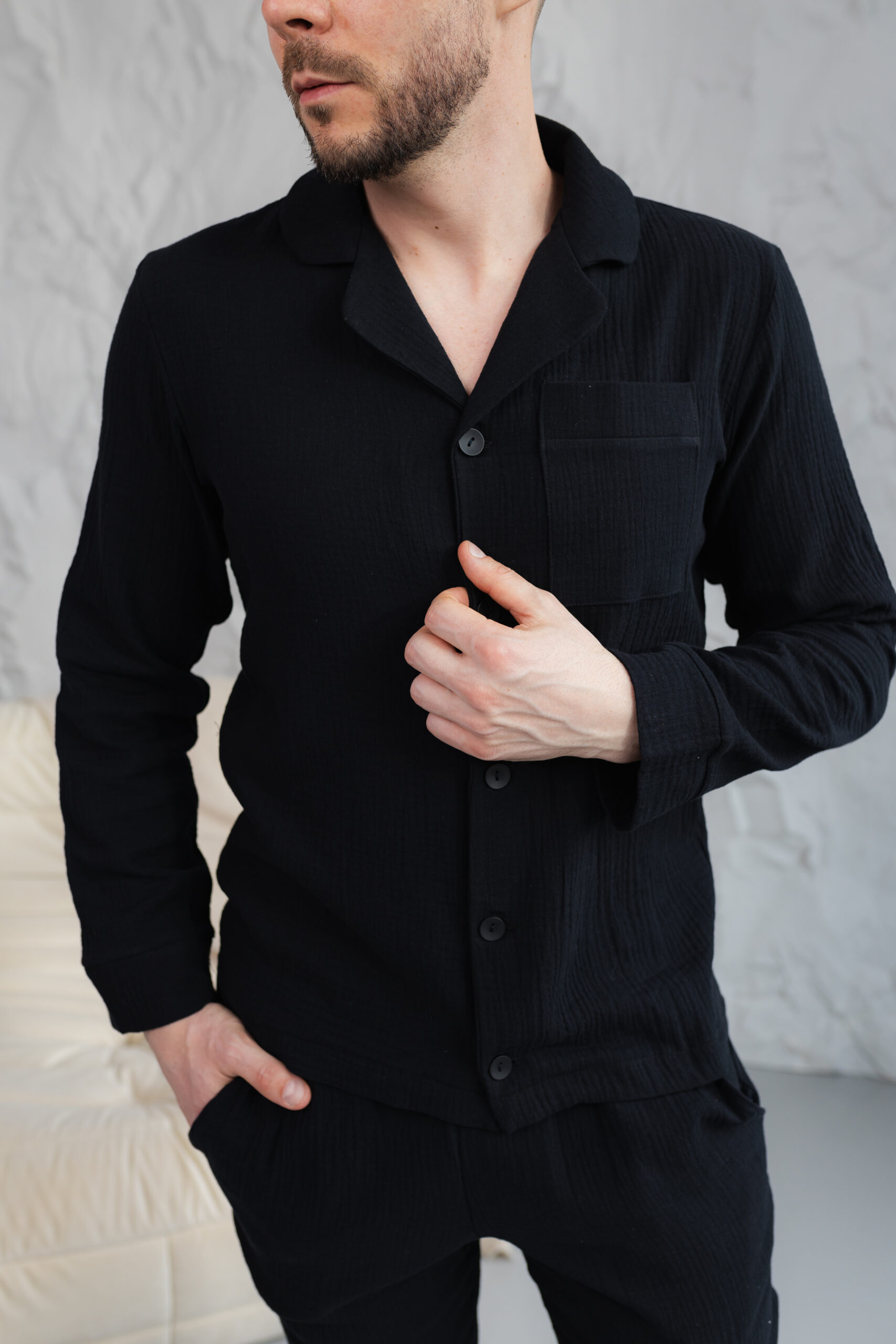 img_9104-scaled Муслінова чоловіча піжама BO.Brand чорний колір, бавовна - Зображення 1