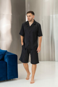 Піжама чоловіча шовкова BO.Brand шорти і сорочка в чорному кольорі - Зображення 7