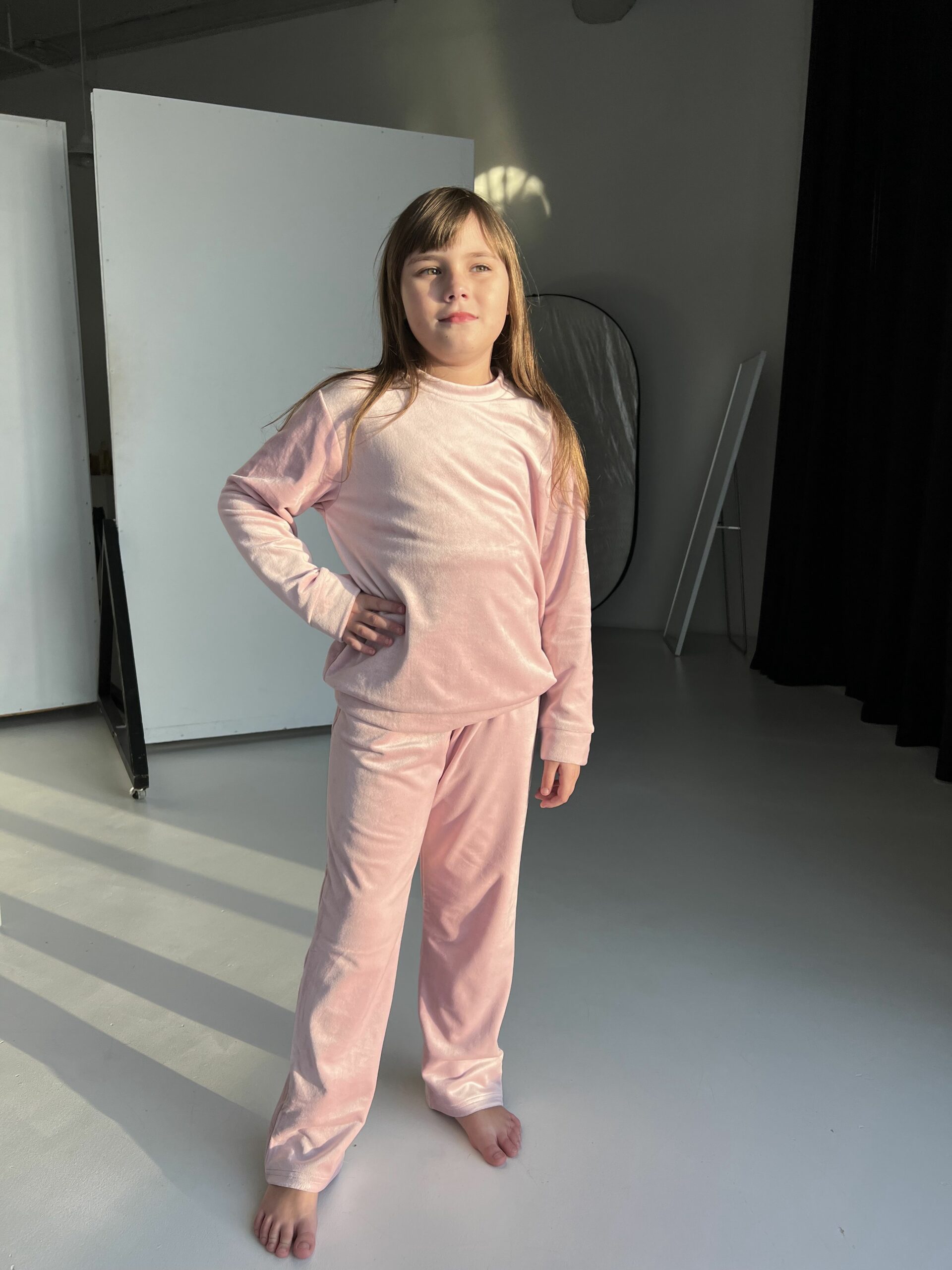 img_9698-scaled Дитяча велюрова піжама BO.Brand светр зі штанами, колір рожевий - Зображення 1
