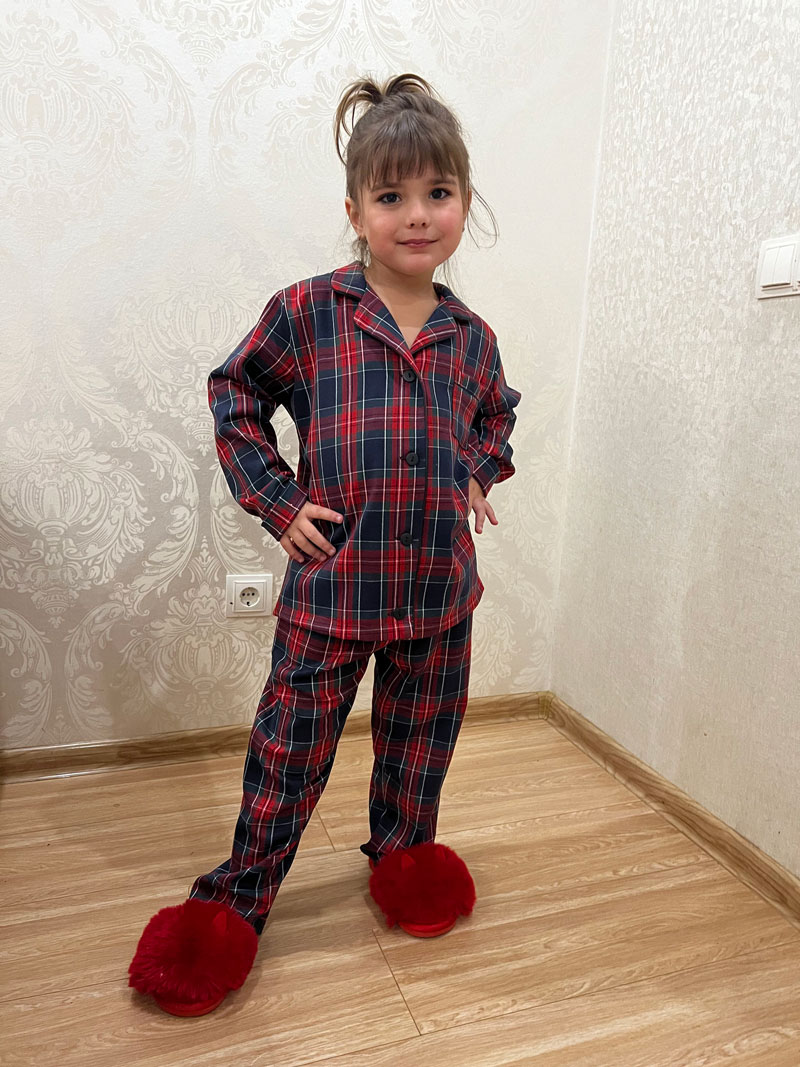 img_9726-1 Дитяча піжама BO.Brand котонова, у синю клітинку - Зображення 1