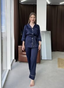 Жіноча шовкова піжама BO.Brand, сорочка та штани, колір синій