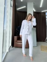 Жіноча піжама BO.Brand на ґудзиках зі штанами, колір білий - Зображення 14