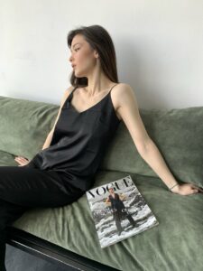 Жіноча шовкова майка BO.Brand колір білий - Зображення 12